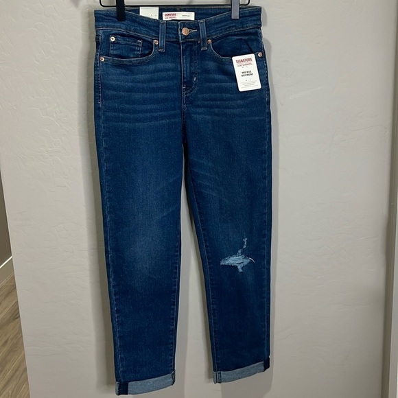 Levi’s Jean Boyfriend Cuffed Ankle Mid-rise Stretchy Signature Roll Slim Vintage - Picture 1 of 14